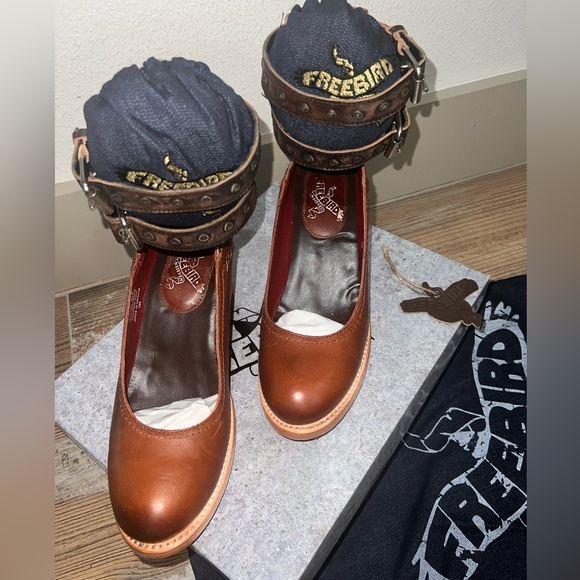 Freebird Candella Cognac 9.0 - Picture 2 of 6